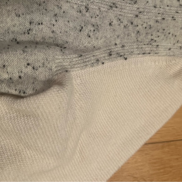 100% Cashmere Rag and Bone Sweater - size M - Picture 5 of 5